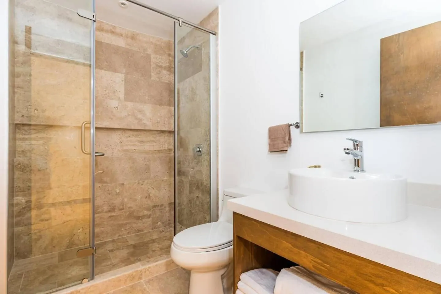 Private Room In Top Location, Microwave And Fridge Playa del Carmen Mexico
